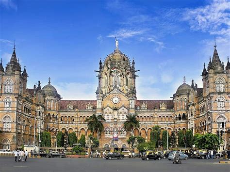  Chhatrapati Shivaji Terminusin ihmeellinen arkkitehtuuri ja historiallinen merkitys!